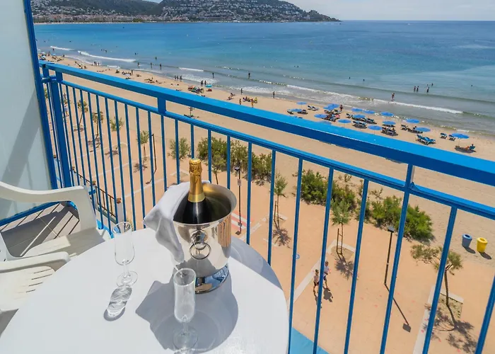 Marian Platja 3* Roses